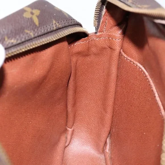 LOUIS VUITTON Monogram Compiegne 28 Clutch Bag - Picture 15 of 16